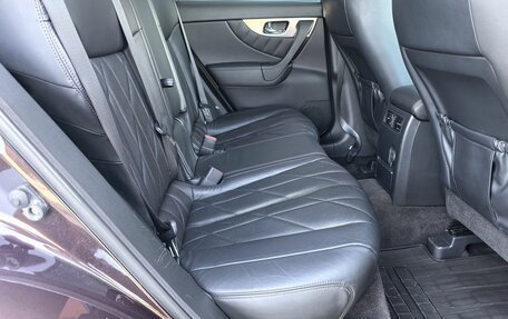 Infiniti FX II, 2008 год, 1 799 000 рублей, 16 фотография