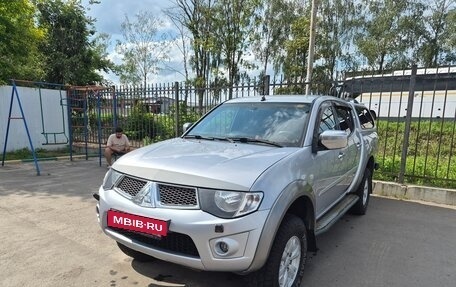 Mitsubishi L200 IV рестайлинг, 2010 год, 1 190 000 рублей, 3 фотография