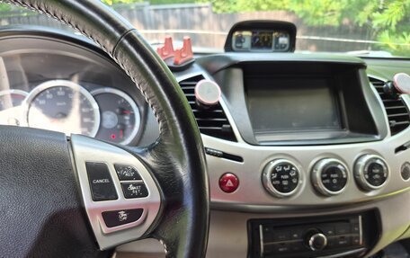 Mitsubishi L200 IV рестайлинг, 2010 год, 1 190 000 рублей, 11 фотография