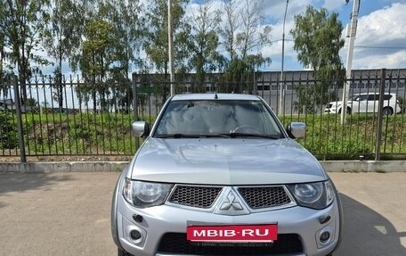 Mitsubishi L200 IV рестайлинг, 2010 год, 1 190 000 рублей, 2 фотография