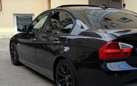 BMW 3 серия, 2006 год, 700 000 рублей, 8 фотография