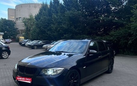 BMW 3 серия, 2006 год, 700 000 рублей, 3 фотография