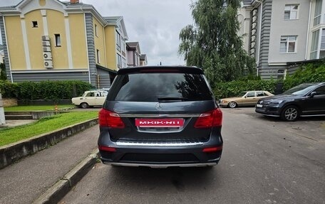 Mercedes-Benz GL-Класс, 2014 год, 3 000 000 рублей, 5 фотография