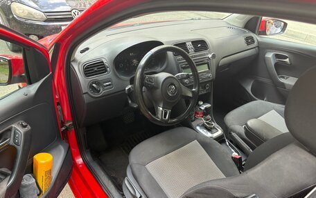 Volkswagen Polo VI (EU Market), 2010 год, 550 000 рублей, 5 фотография