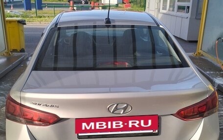 Hyundai Solaris II рестайлинг, 2018 год, 1 200 000 рублей, 2 фотография
