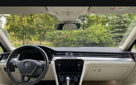 Volkswagen Passat B8 рестайлинг, 2019 год, 2 800 000 рублей, 16 фотография
