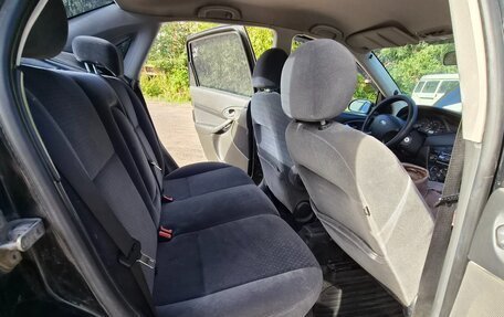 Ford Focus IV, 2003 год, 285 000 рублей, 11 фотография