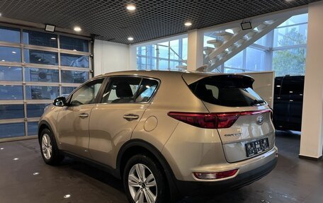 KIA Sportage IV рестайлинг, 2017 год, 2 090 000 рублей, 5 фотография
