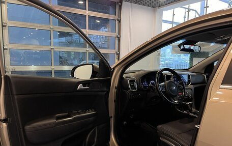 KIA Sportage IV рестайлинг, 2017 год, 2 090 000 рублей, 21 фотография