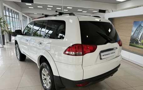 Mitsubishi Pajero Sport II рестайлинг, 2013 год, 1 349 000 рублей, 7 фотография