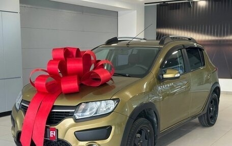 Renault Sandero II рестайлинг, 2014 год, 797 000 рублей, 1 фотография