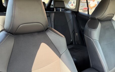 Toyota RAV4, 2021 год, 4 350 000 рублей, 14 фотография
