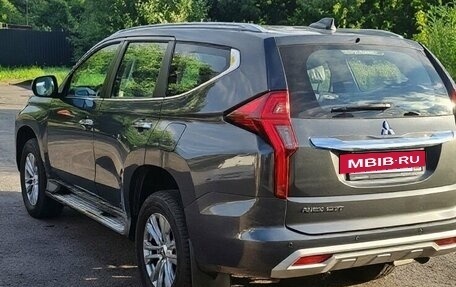 Mitsubishi Pajero Sport III рестайлинг, 2021 год, 5 500 000 рублей, 3 фотография
