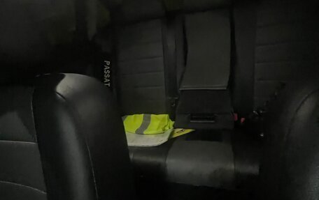 Volkswagen Passat B5+ рестайлинг, 2003 год, 400 000 рублей, 11 фотография