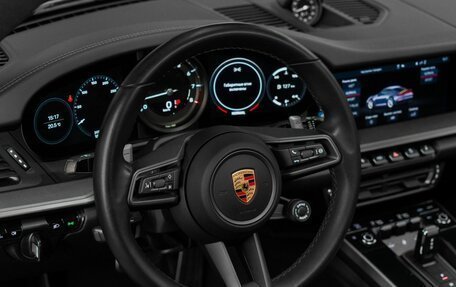 Porsche 911, 2020 год, 14 450 000 рублей, 18 фотография