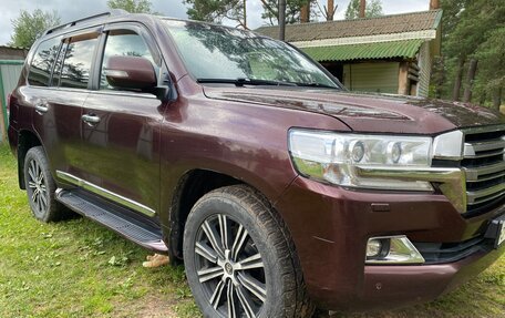 Toyota Land Cruiser 200, 2016 год, 4 200 000 рублей, 2 фотография
