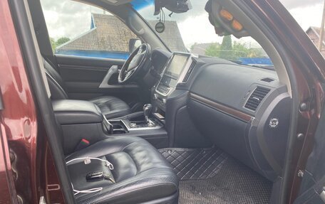 Toyota Land Cruiser 200, 2016 год, 4 200 000 рублей, 7 фотография