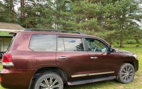 Toyota Land Cruiser 200, 2016 год, 4 200 000 рублей, 5 фотография