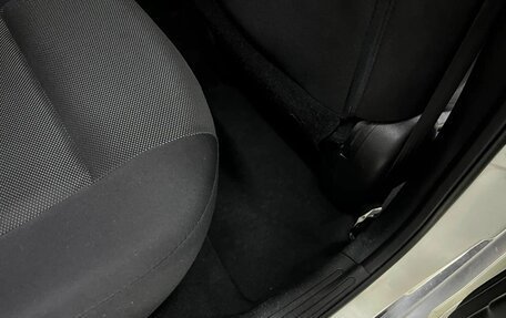 Nissan Juke II, 2013 год, 950 000 рублей, 18 фотография