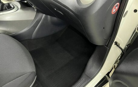 Nissan Juke II, 2013 год, 950 000 рублей, 17 фотография