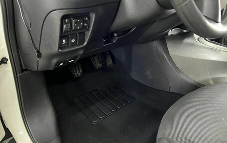 Nissan Juke II, 2013 год, 950 000 рублей, 22 фотография