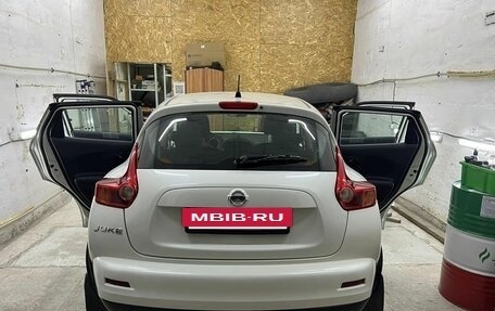 Nissan Juke II, 2013 год, 950 000 рублей, 24 фотография