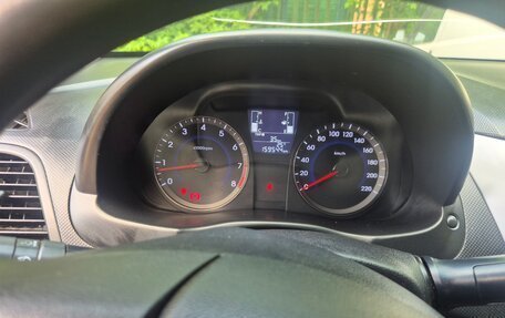 Hyundai Solaris II рестайлинг, 2014 год, 780 000 рублей, 8 фотография