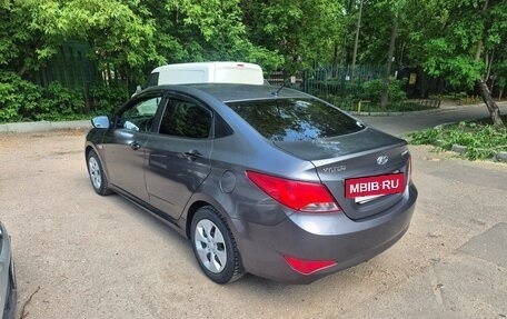 Hyundai Solaris II рестайлинг, 2014 год, 780 000 рублей, 3 фотография