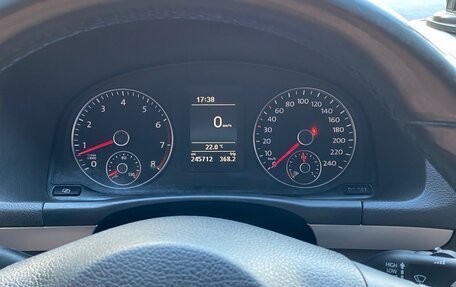 Volkswagen Touran III, 2011 год, 950 000 рублей, 9 фотография