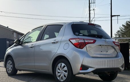 Toyota Vitz, 2020 год, 670 010 рублей, 4 фотография