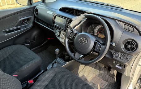 Toyota Vitz, 2020 год, 670 010 рублей, 8 фотография