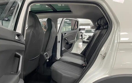 Volkswagen T-Cross I, 2022 год, 1 709 000 рублей, 14 фотография