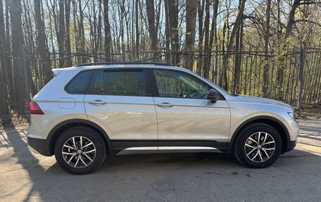 Volkswagen Tiguan II, 2020 год, 2 850 000 рублей, 3 фотография