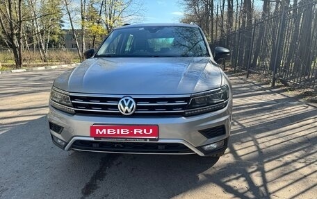 Volkswagen Tiguan II, 2020 год, 2 850 000 рублей, 4 фотография