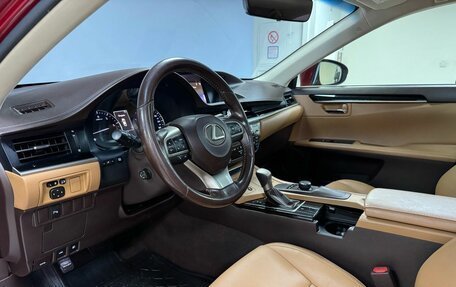 Lexus ES VII, 2016 год, 2 520 000 рублей, 10 фотография