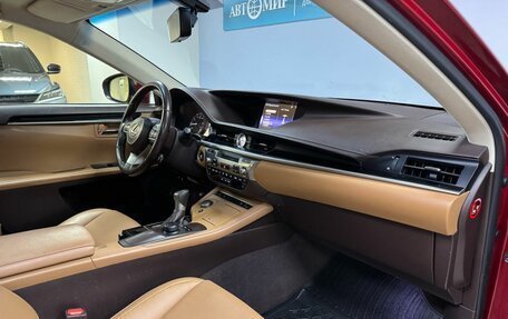 Lexus ES VII, 2016 год, 2 520 000 рублей, 15 фотография