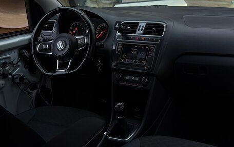 Volkswagen Polo VI (EU Market), 2020 год, 800 000 рублей, 14 фотография