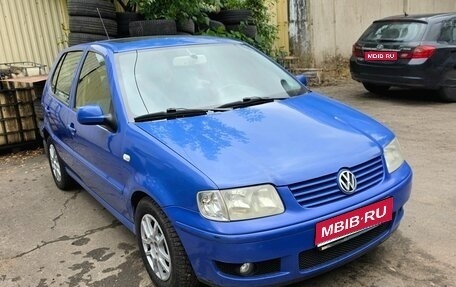 Volkswagen Polo IV рестайлинг, 2002 год, 250 000 рублей, 1 фотография
