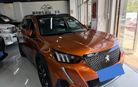 Peugeot 2008 II, 2022 год, 1 330 077 рублей, 3 фотография