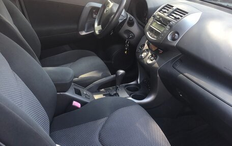 Toyota RAV4, 2010 год, 1 400 000 рублей, 24 фотография