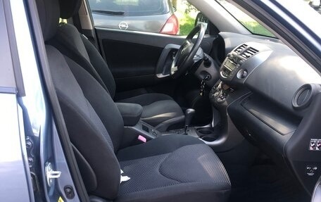 Toyota RAV4, 2010 год, 1 400 000 рублей, 21 фотография