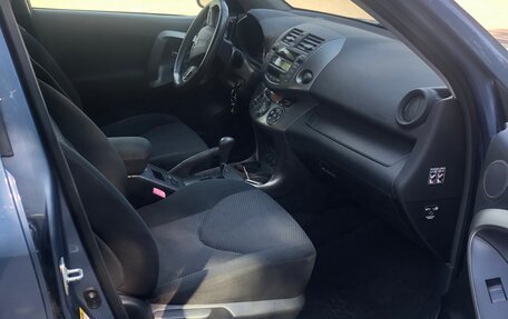 Toyota RAV4, 2010 год, 1 400 000 рублей, 25 фотография