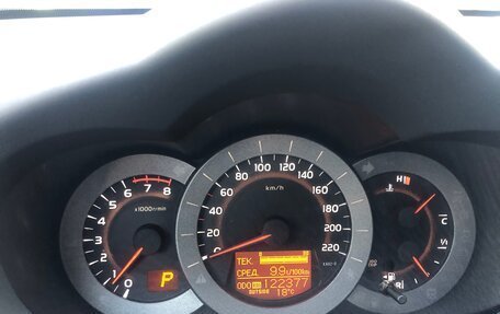 Toyota RAV4, 2010 год, 1 400 000 рублей, 31 фотография