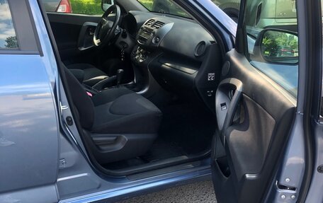 Toyota RAV4, 2010 год, 1 400 000 рублей, 26 фотография