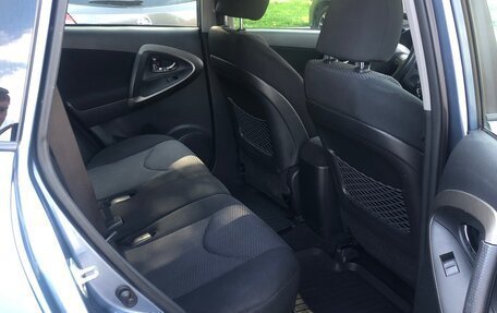 Toyota RAV4, 2010 год, 1 400 000 рублей, 39 фотография