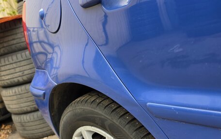 Volkswagen Polo IV рестайлинг, 2002 год, 250 000 рублей, 20 фотография