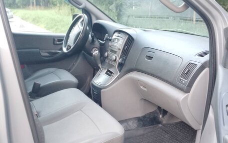 Hyundai Grand Starex Grand Starex I рестайлинг 2, 2011 год, 1 550 000 рублей, 4 фотография