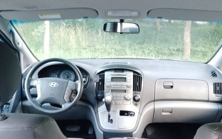 Hyundai Grand Starex Grand Starex I рестайлинг 2, 2011 год, 1 550 000 рублей, 3 фотография