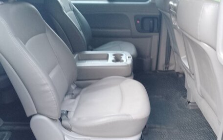 Hyundai Grand Starex Grand Starex I рестайлинг 2, 2011 год, 1 550 000 рублей, 7 фотография