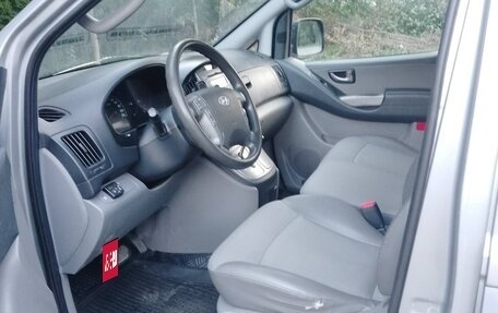 Hyundai Grand Starex Grand Starex I рестайлинг 2, 2011 год, 1 550 000 рублей, 8 фотография